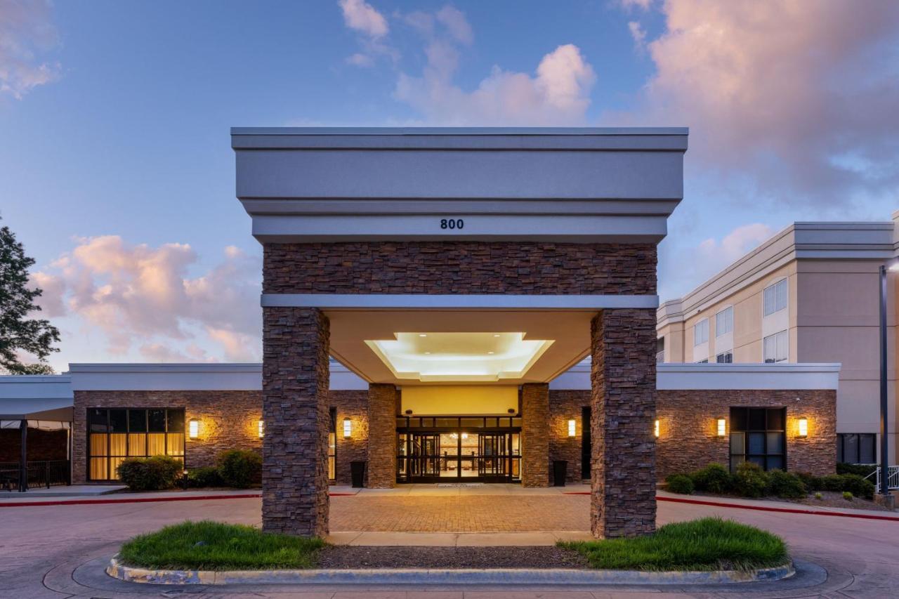 Sheraton Atlanta Perimeter North Sandy Springs Exterior photo